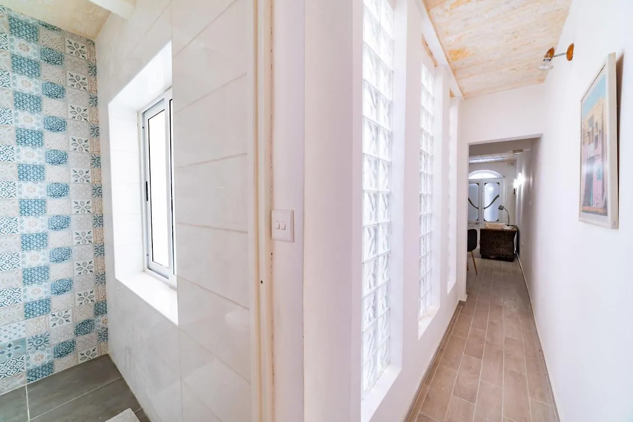 Central Valletta Townhouse-Hosted By Sweetstay