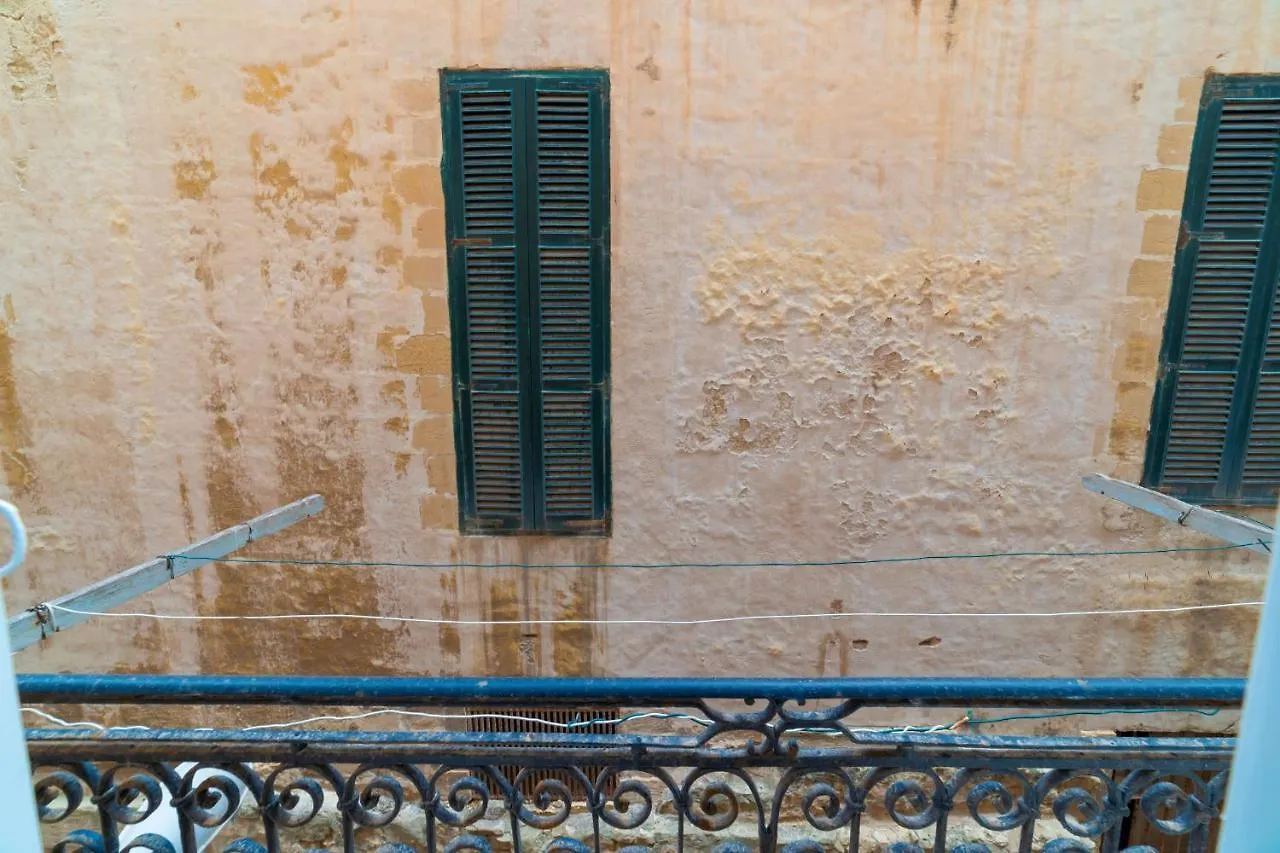 Central Valletta Townhouse-Hosted By Sweetstay 0*,  Malte